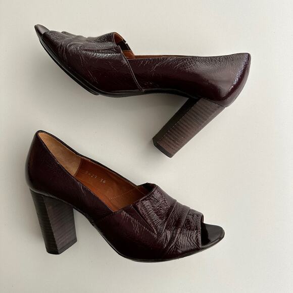 Dries van Noten Peep Toe Stacked Wood Heel Oxblood Shiny Leather Pumps EU 36.5